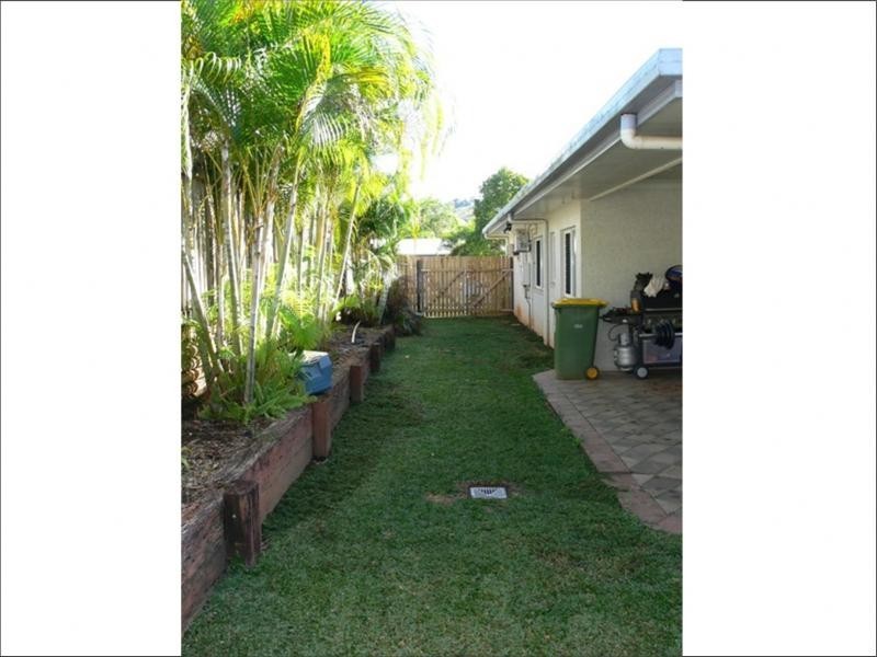 15 Roma Close, Mount Sheridan QLD 4868