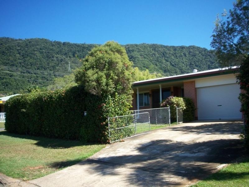 17 Fairview Street, Bayview Heights QLD 4868