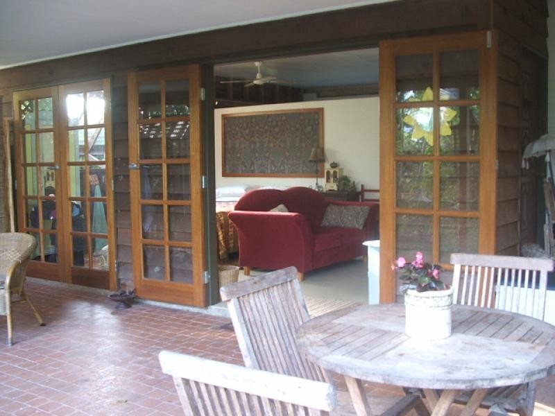 17 Caribbean Street, Holloways Beach QLD 4878