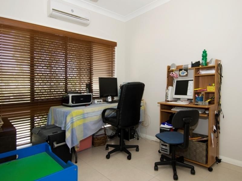 77 Walker Road, Bentley Park QLD 4869