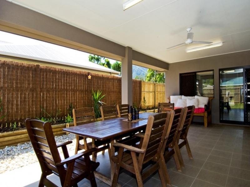 77 Walker Road, Bentley Park QLD 4869