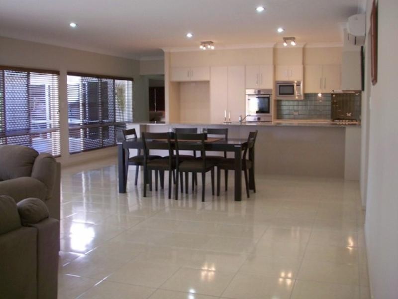 51 Propeller Court, Trinity Beach QLD 4879