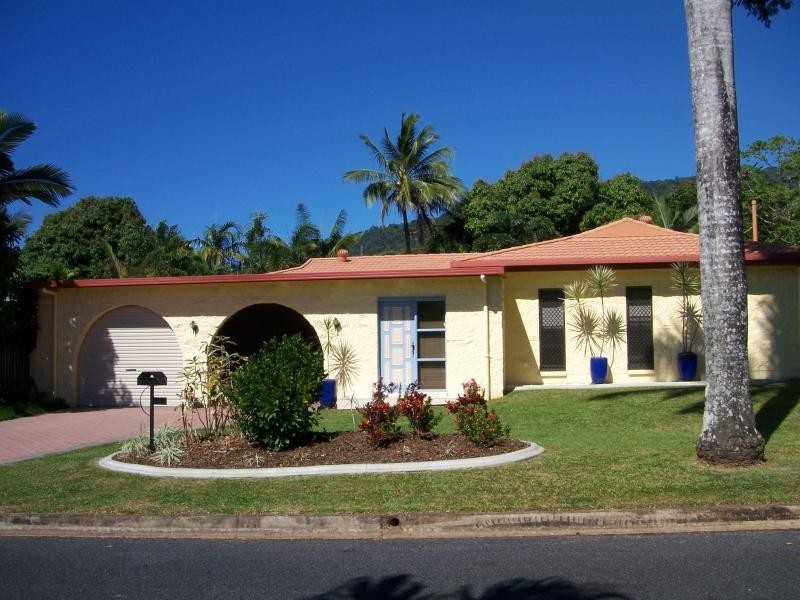 21 Carroo Street, Bayview Heights QLD 4868
