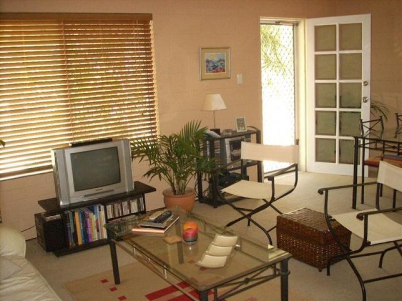 2/9 Frankston Street, Kewarra Beach QLD 4879