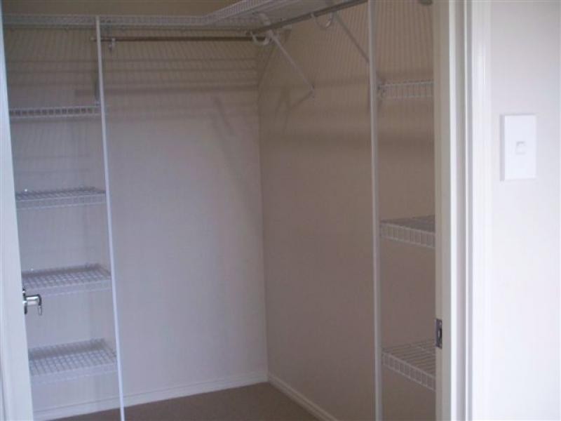 82 Fitzmaurice Drive, Bentley Park QLD 4869