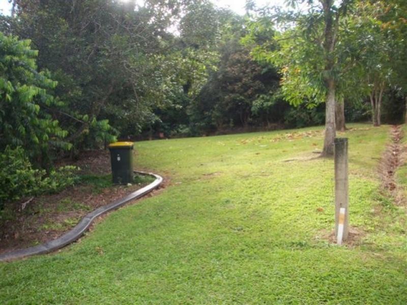 2 Creek Close, Bayview Heights QLD 4868