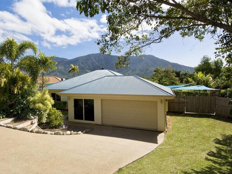 22 Chapel Close, Brinsmead QLD 4870