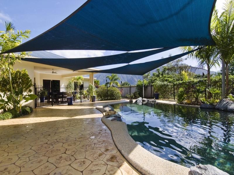 22 Chapel Close, Brinsmead QLD 4870