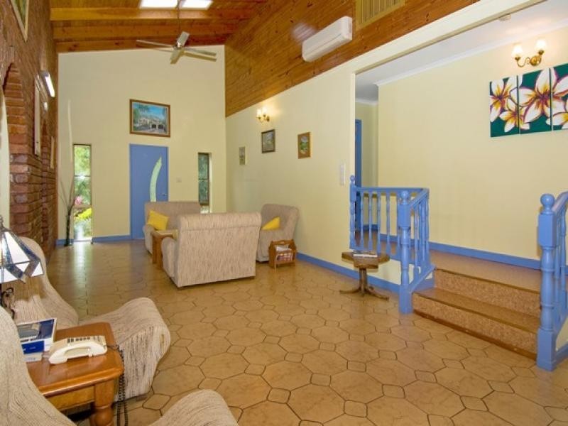 9-11 Headland Close, Edmonton QLD 4869