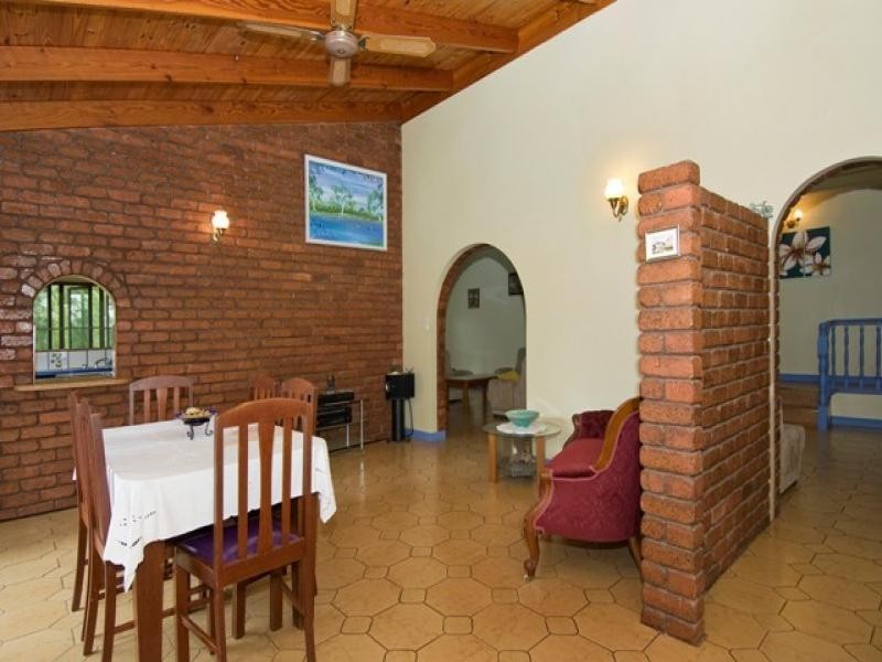 9-11 Headland Close, Edmonton QLD 4869