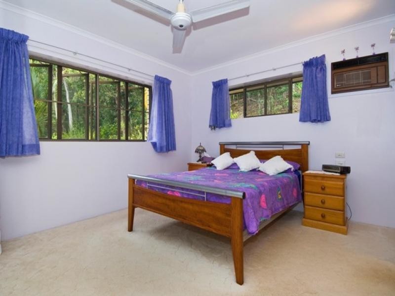 9-11 Headland Close, Edmonton QLD 4869