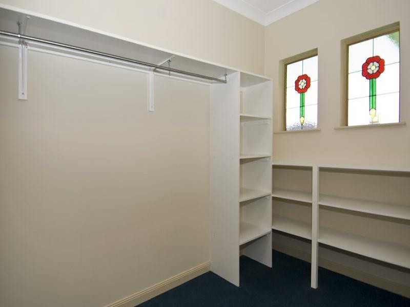 7 East Parkridge Drive, Brinsmead QLD 4870