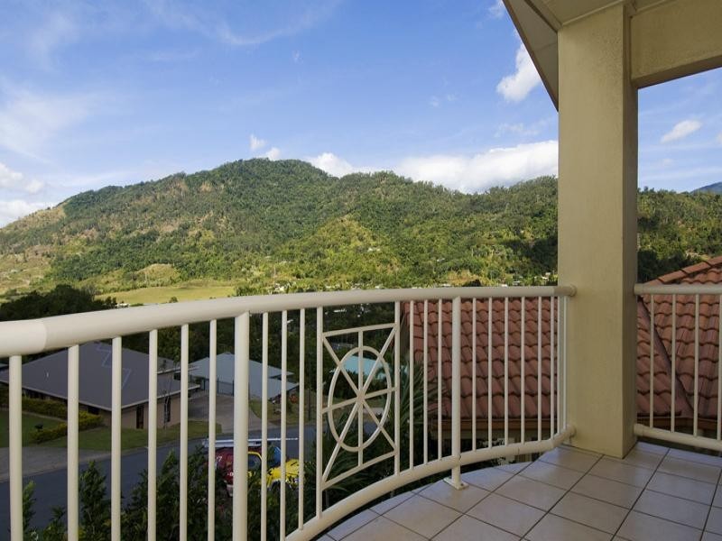 7 East Parkridge Drive, Brinsmead QLD 4870