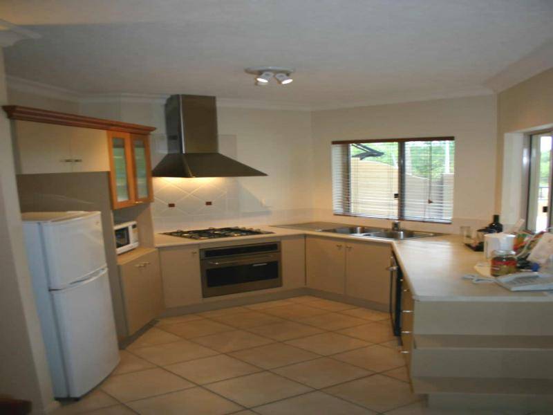 811/373 McLeod Street, Cairns QLD 4870