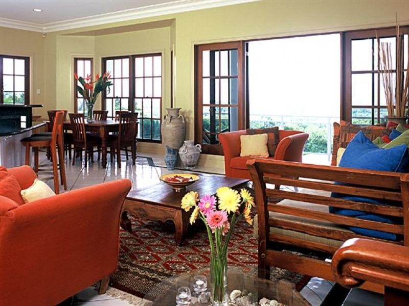 12 Julian Close, Mooroobool QLD 4870