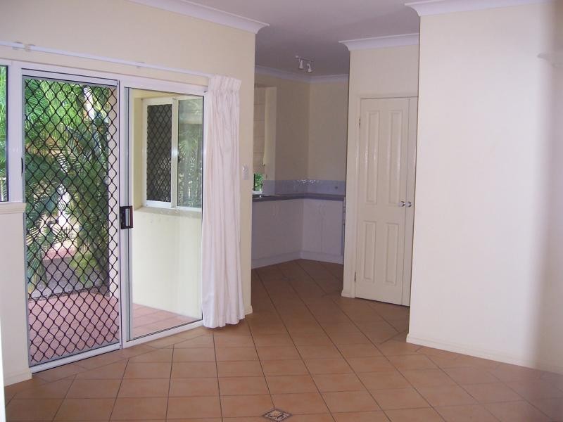 Redlynch QLD 4870