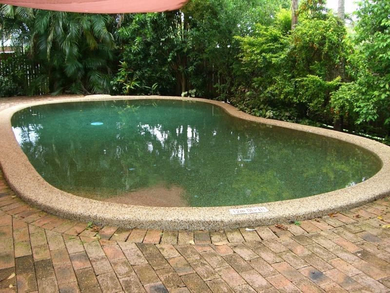 Manunda QLD 4870