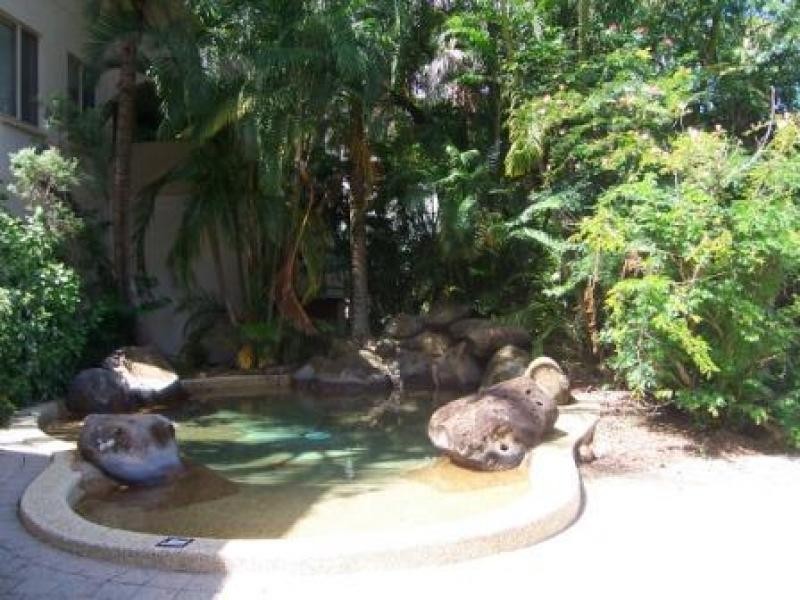Manunda QLD 4870
