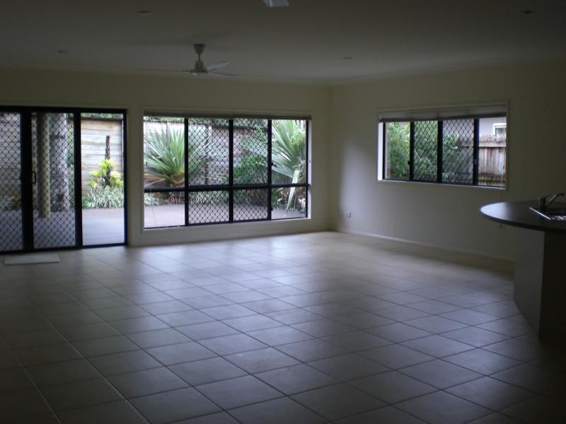 Brinsmead QLD 4870