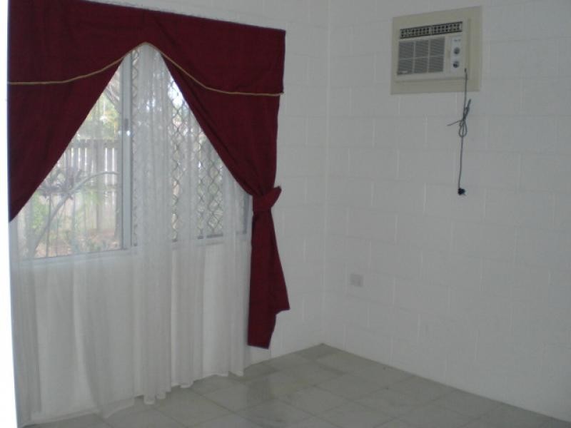 Bentley Park QLD 4869