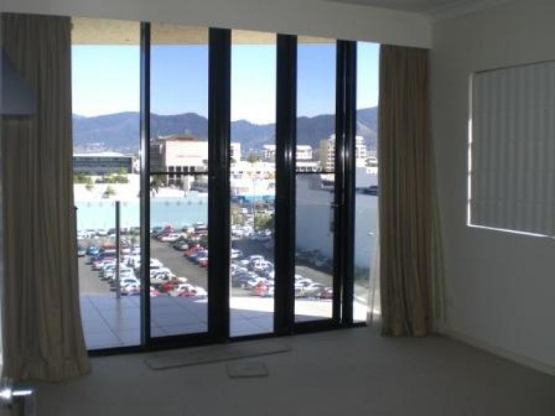 Cairns City QLD 4870