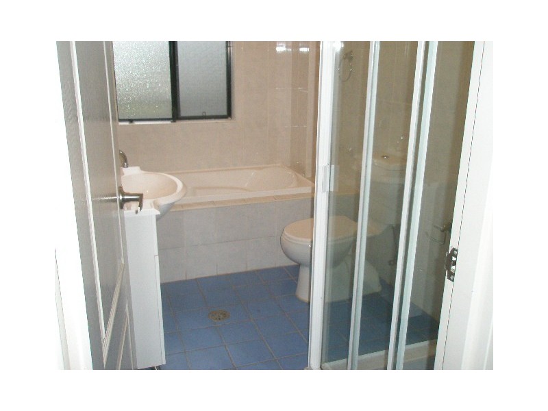 335 Blaxcell Street, Granville NSW 2142