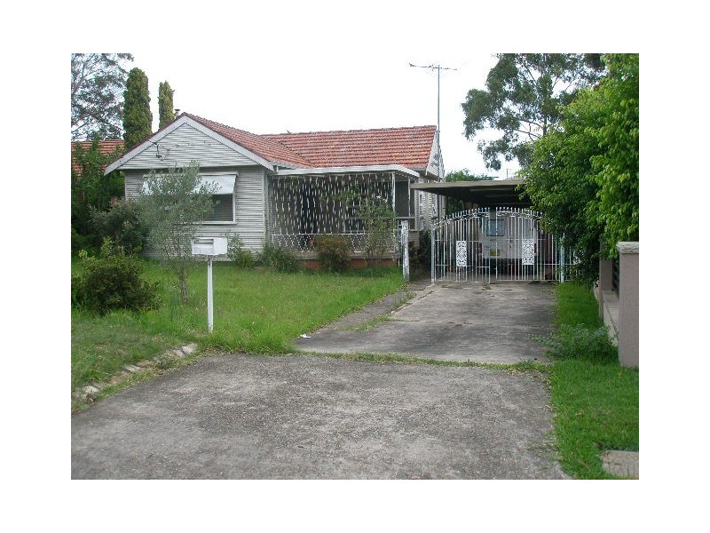 4 Mountview Avenue, Chester Hill NSW 2162