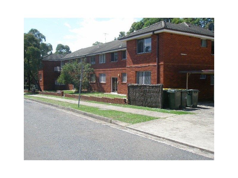 16 Calliope Street, Guildford NSW 2161