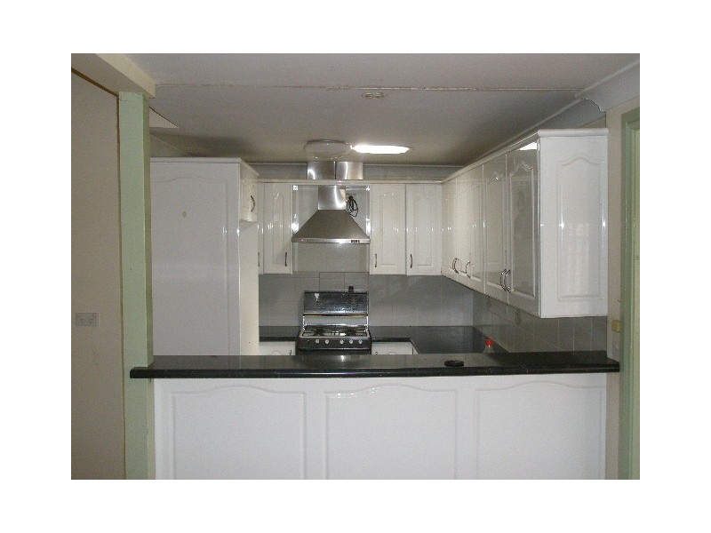 37B Amy Streey, Regents Park NSW 2143