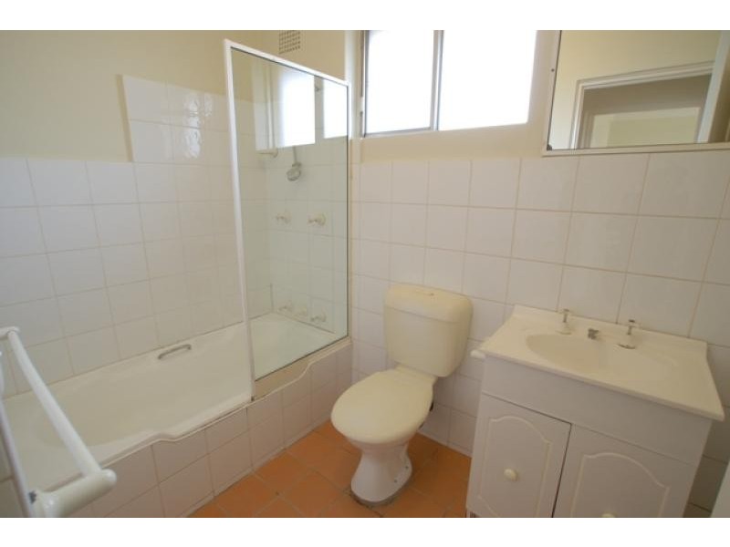 122 Harrow Road, Auburn NSW 2144