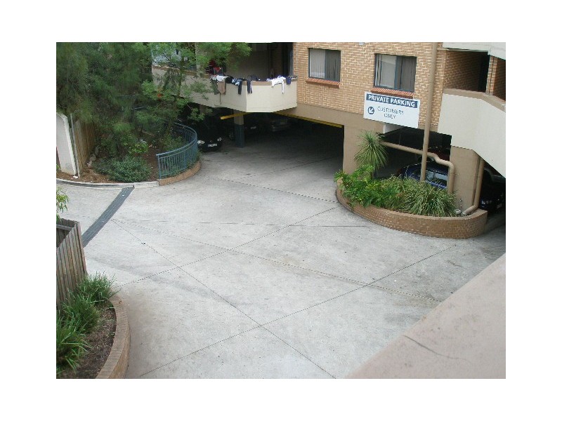 2 Amy Street, Regents Park NSW 2143