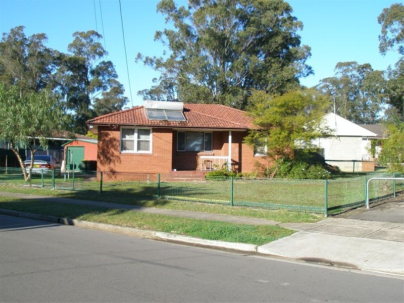 25  Kavieng Avenue, Whalan NSW 2770