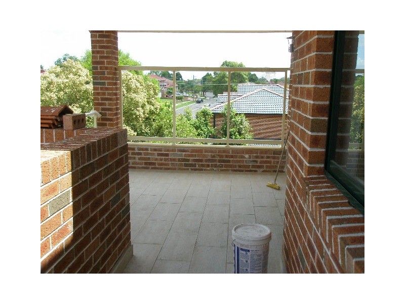 2/12  Ashby Avenue, Yagoona NSW 2199