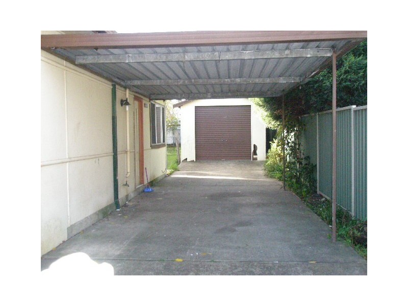 14  Station Street, Regents Park NSW 2143