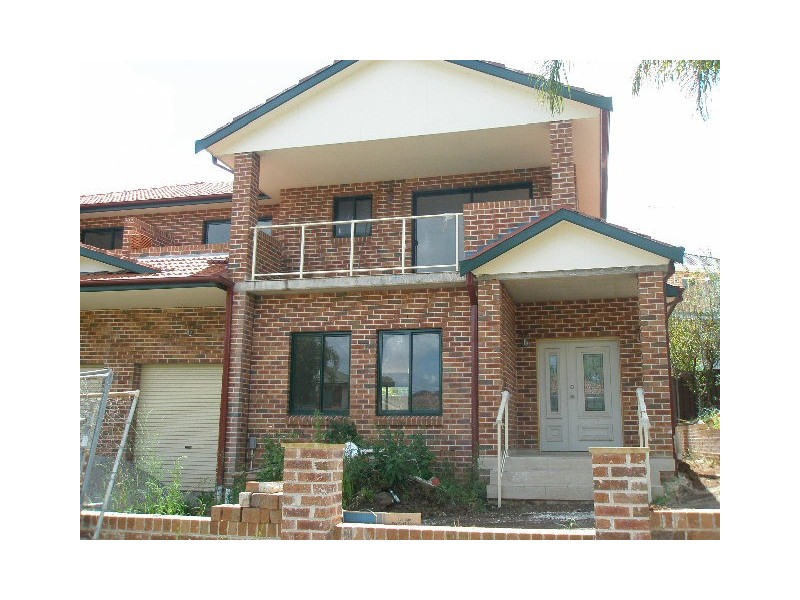 1/12  Ashby Avenue, Yagoona NSW 2199