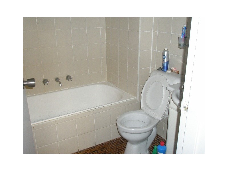 Level 1 12   Drummond Street, Warwick Farm NSW 2170