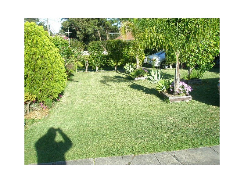 18 Smith Street, Regents Park NSW 2143