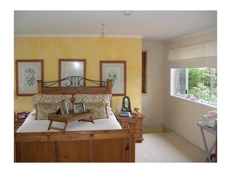 11 Ferncourt Avenue, Roseville NSW 2069