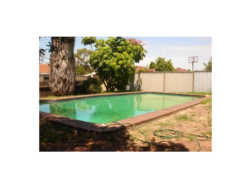 Greenfield Park NSW 2176