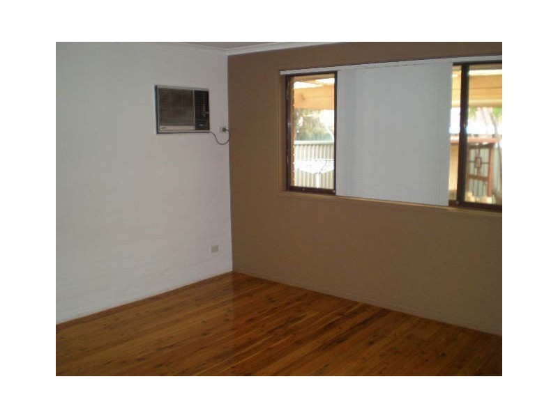 Bossley Park NSW 2176