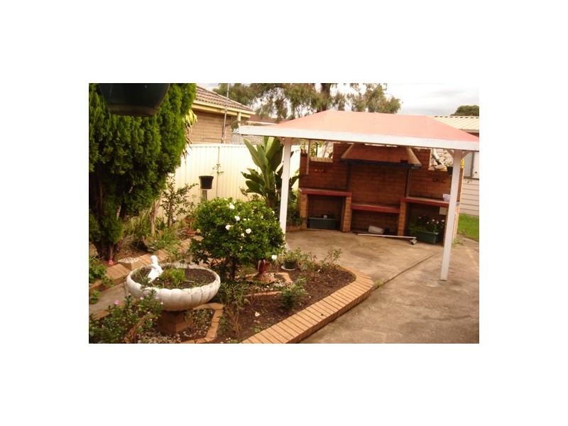 Greenfield Park NSW 2176