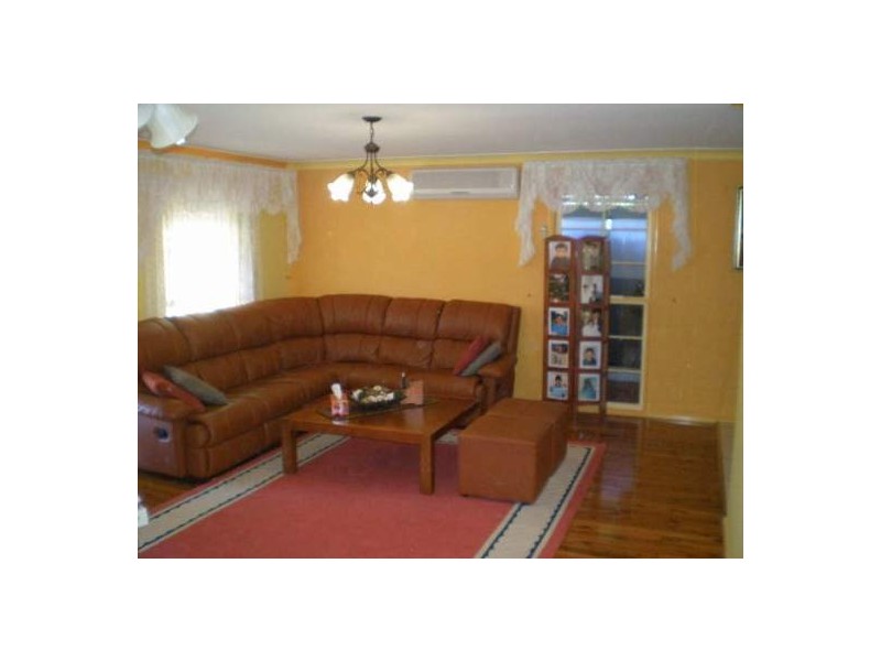 St Johns Park NSW 2176