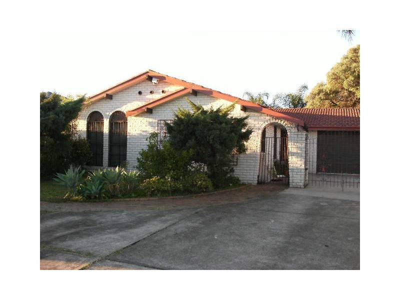 Greenfield Park NSW 2176