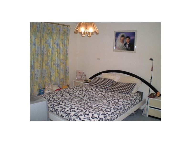 Greenfield Park NSW 2176