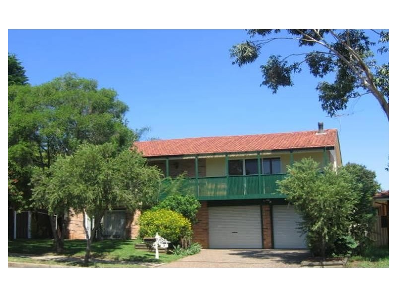 9 Tallowood Crescent, Bossley Park NSW 2176