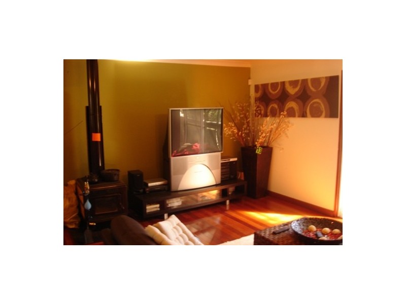 9 Tallowood Crescent, Bossley Park NSW 2176