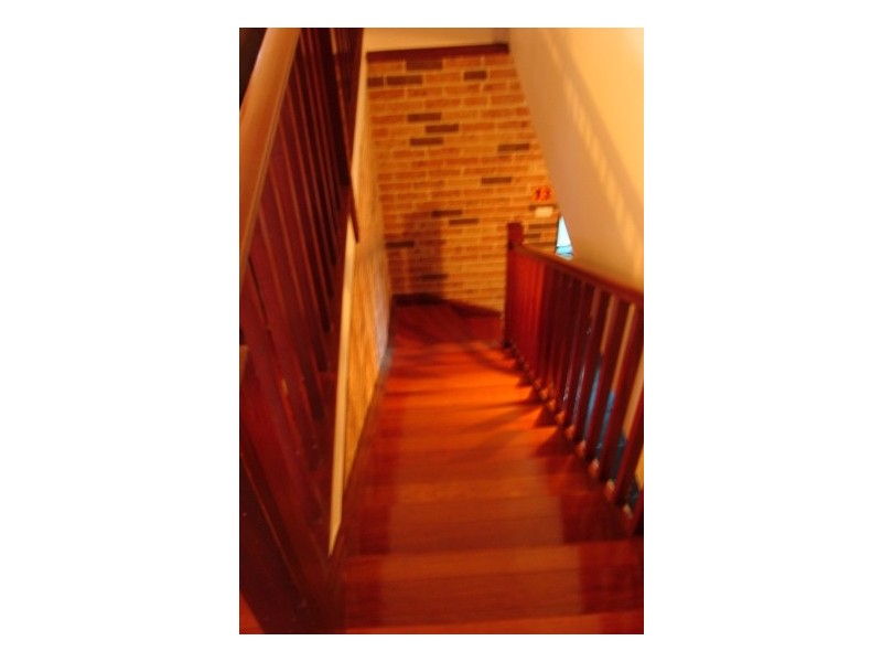 9 Tallowood Crescent, Bossley Park NSW 2176