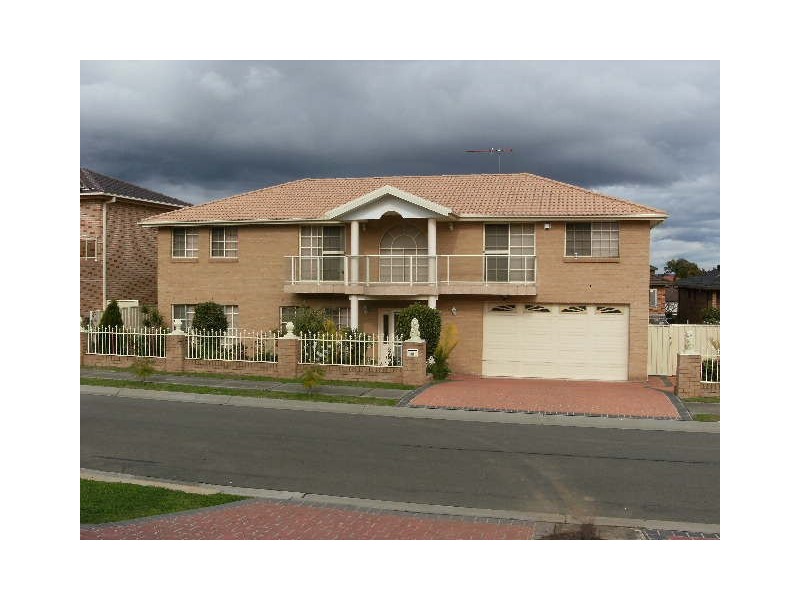 Fairfield West NSW 2165