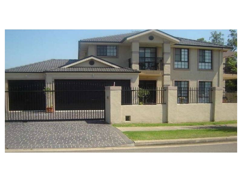 Edensor Park NSW 2176