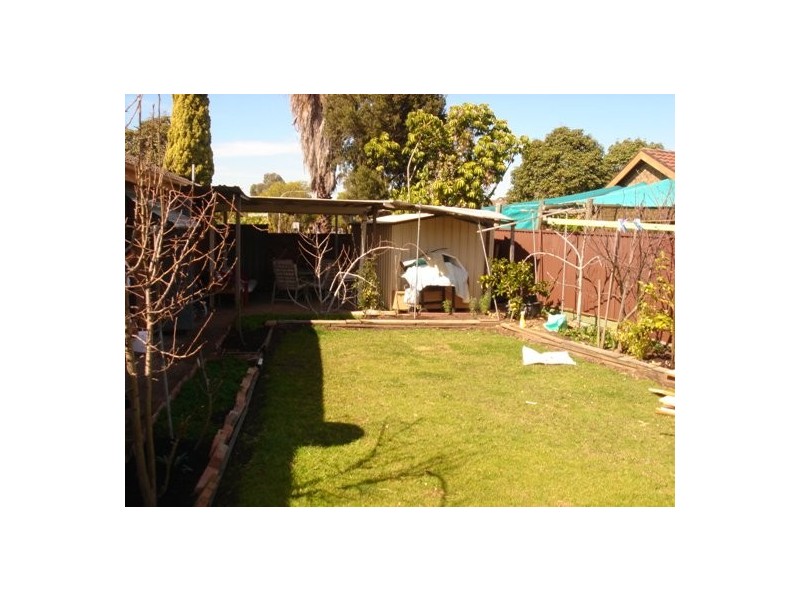 Greenfield Park NSW 2176